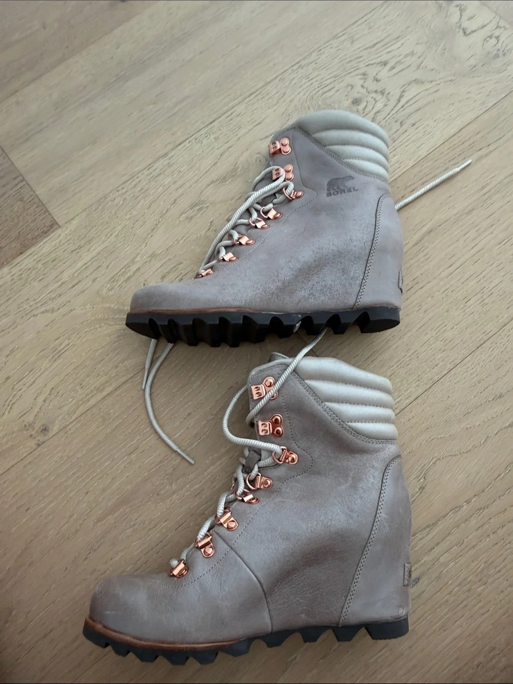 Sorel Women's Taupe Wedge Hiking Boots with Copper Hardware